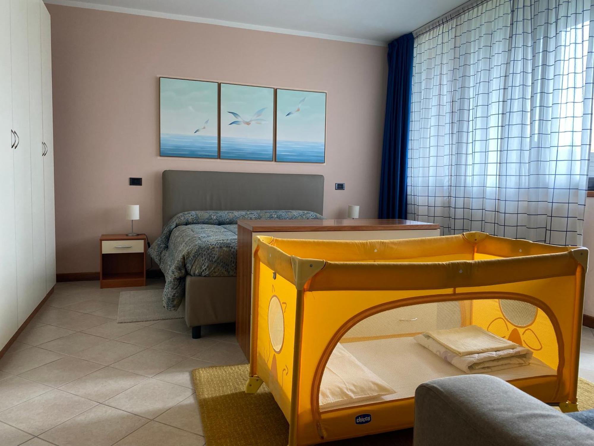 Flowers & Garden Apartment Con Vista Lago Manerba del Garda Luaran gambar